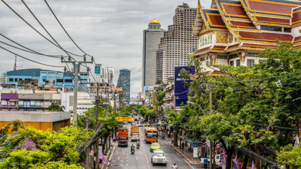 Thailand Visa Exemption 2026: Tourism Operators Want 30-Day Return