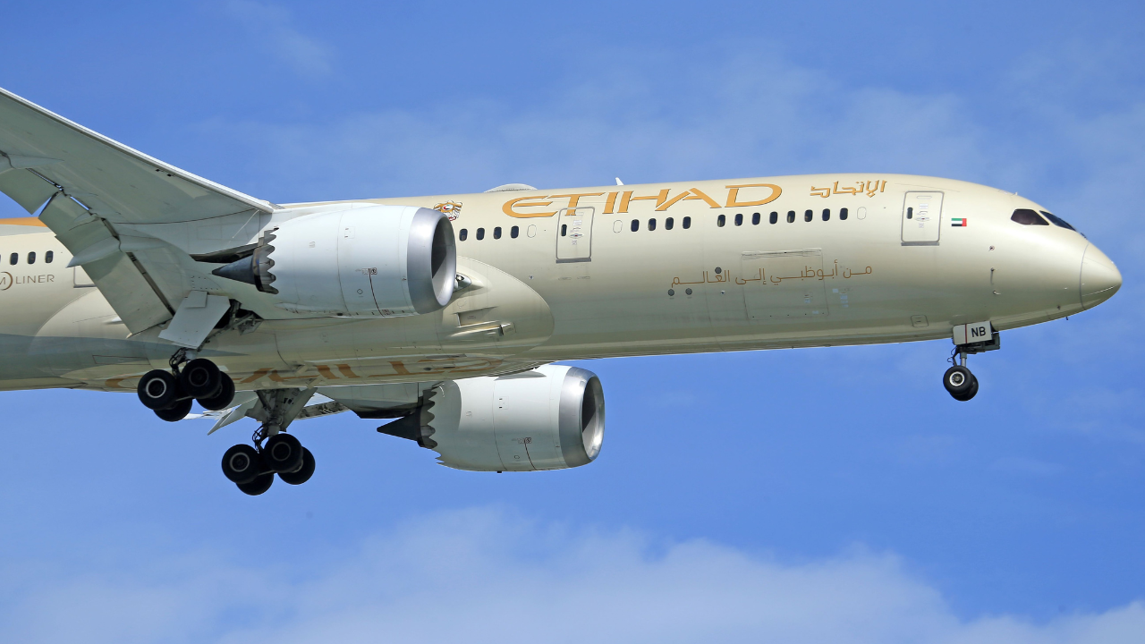 Abu Dhabi Free Travel Insurance for Etihad passengers
