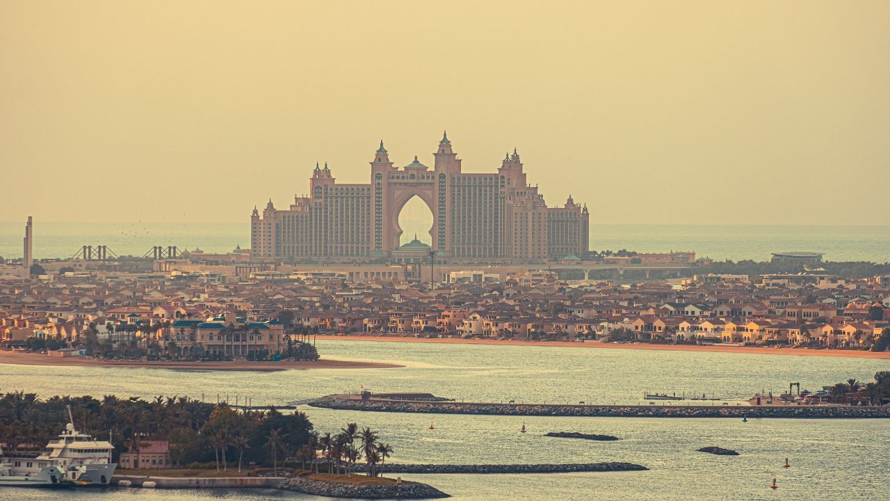 Dubai Visa Scam Warning 2026: UAE Cracks Down on Unauthorized Visa Services Promoted Online