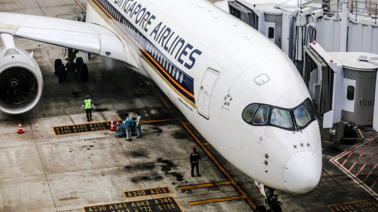 Singapore Airlines Air China Joint Venture 2026: What It Means for Travelers