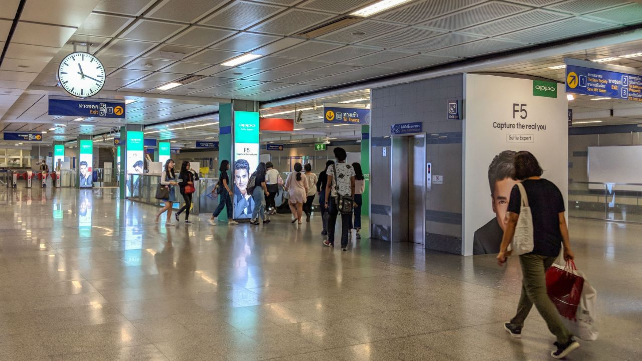 Bangkok Airport Rail Link delay July 22 2026 — turntable fault at Khlong Tan depot leaves one train at hourly intervals