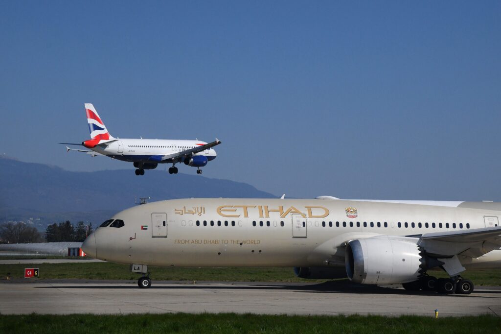 Etihad Karachi Abu Dhabi: EY299 Returns After Takeoff on Technical Issue July 31
