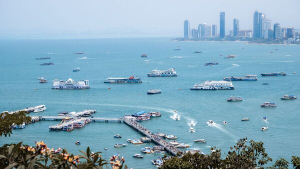 Pattaya Tourism Reforms 2026: Operators Demand Action on Illegal Hotels and Tours