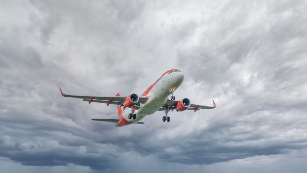 UAE Mumbai Flights Delayed: Monsoon Rains Disrupt Airport Operations July 6