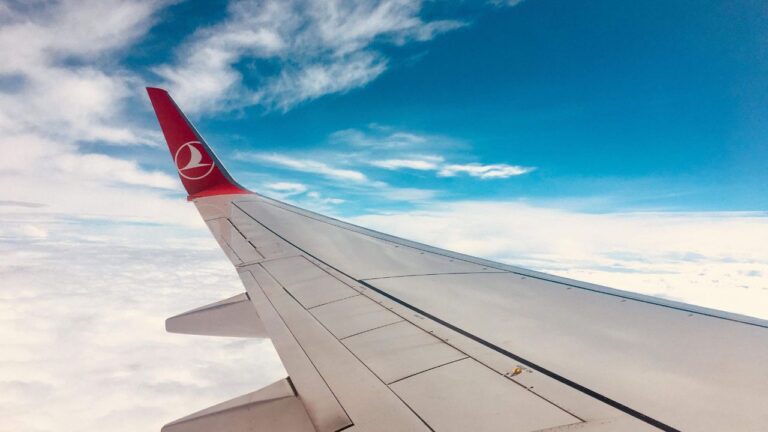UAE Travel Advisory July 2026: Flight Cancellations and Airspace Warnings