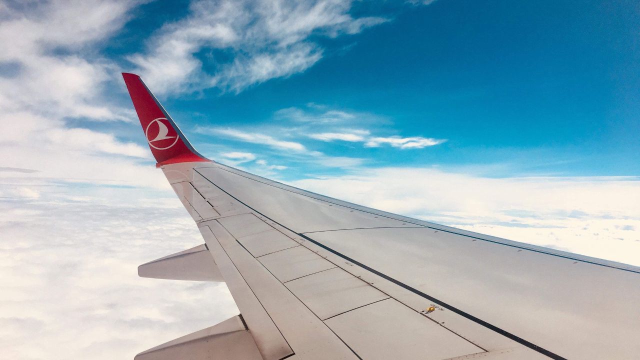 UAE Travel Advisory July 2026: Flight Cancellations and Airspace Warnings