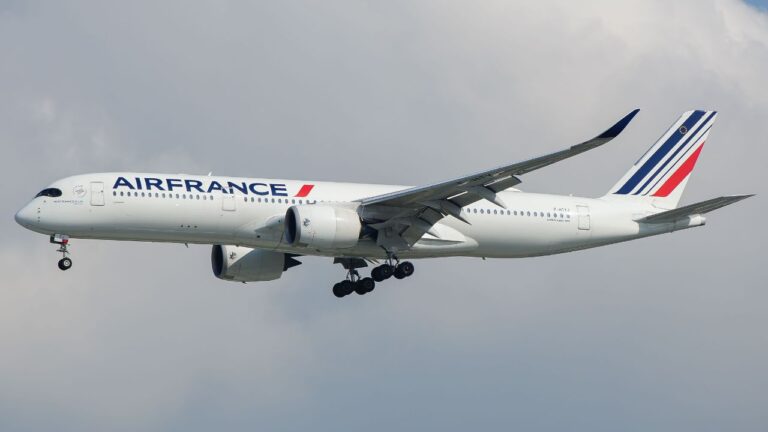 Air France Dubai Suspension Extended to August 18 as US-Iran Tensions Escalate