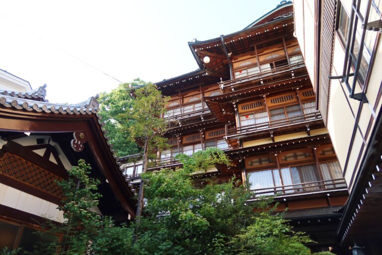 Kinosaki Onsen Japan 2026: Rival Ryokan Share Data to Survive as Inbound Tourism Slumps