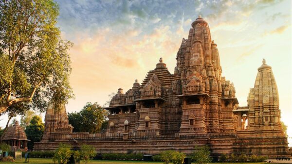 MakeMyTrip Guided Tours India 2026: 350+ Experiences from ₹500 on Independence Day