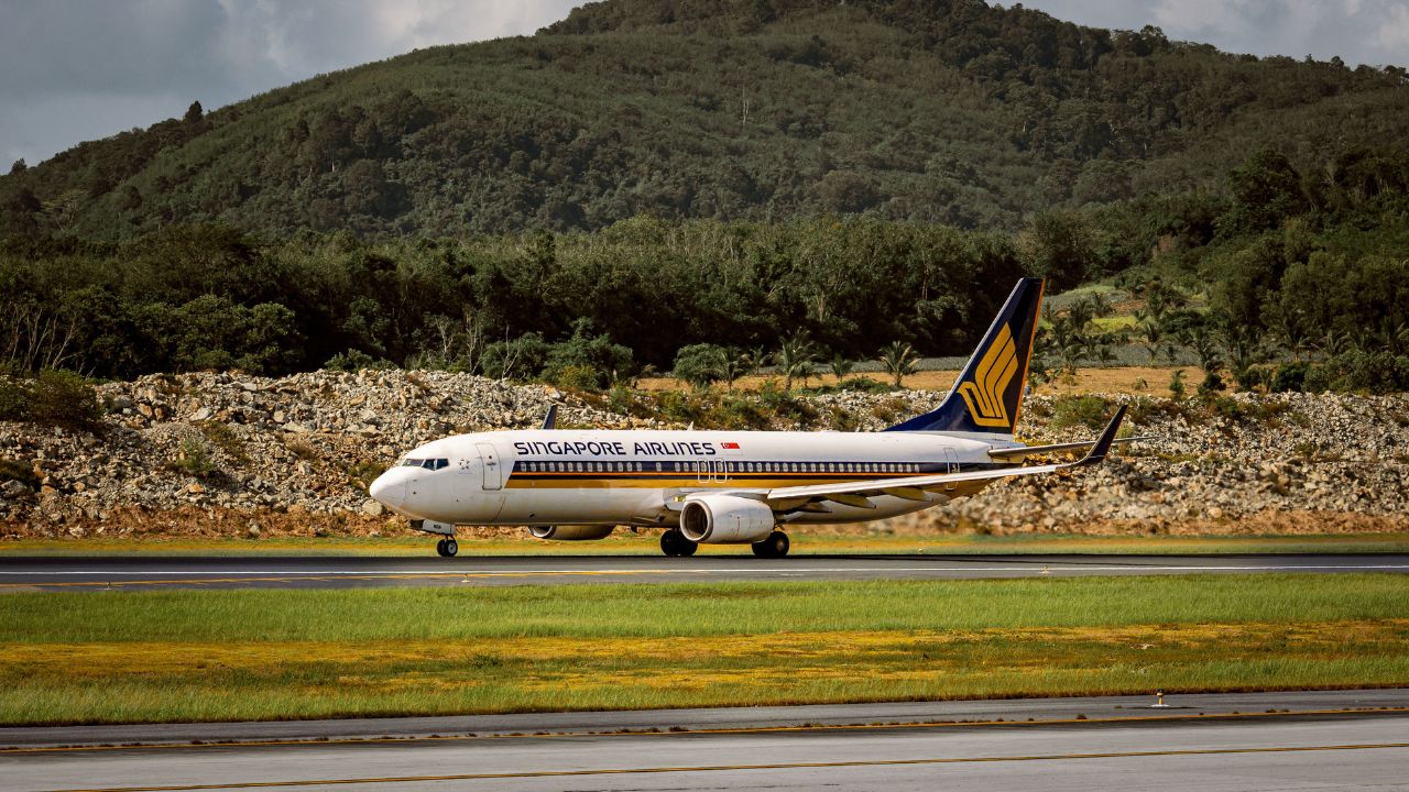 Singapore Airlines Flight Delay 2026: SQ710 Bangkok and SQ732 Phuket Both Hit August 15