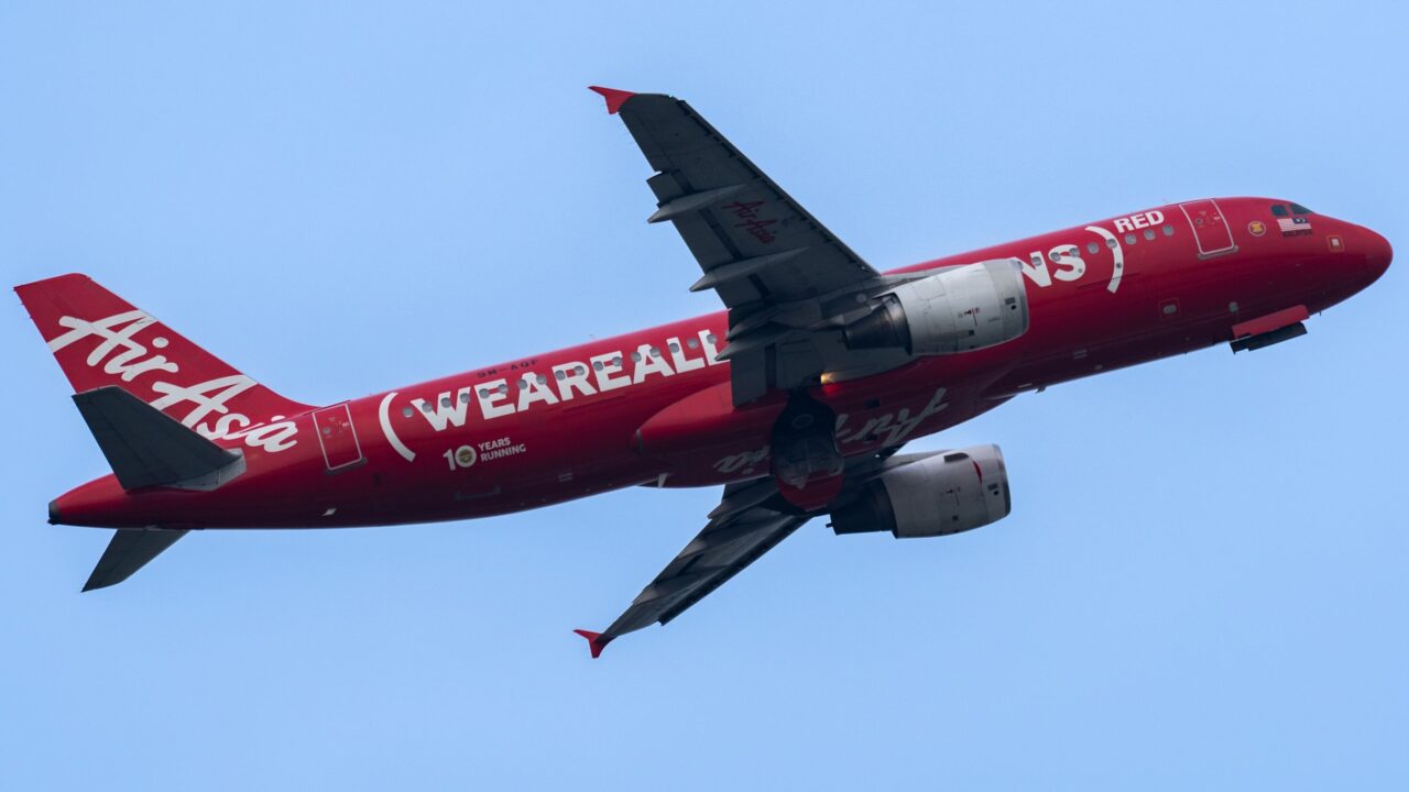 Thailand Airlines Fuel Costs: Thai AirAsia Q2 Loss THB 2B, Bangkok Airways Up 16%