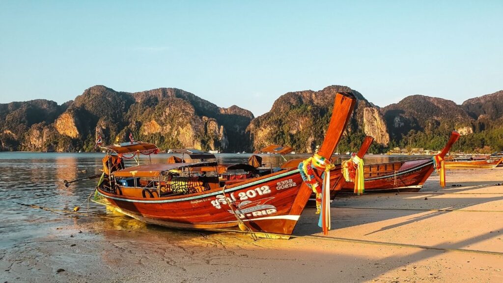 Thailand DTV Visa Rules 2026: Home Country Only from August 31, PCC Now Mandatory