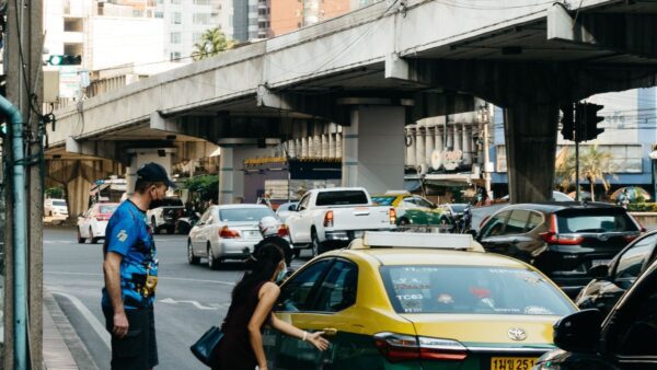 Bangkok Airport Taxi Indians 2026: 2,000 Baht Scam Warning and How to Pay the Right Price