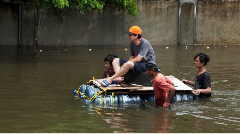Bangkok Flooding 2026: All 50 Districts Disaster Zones, Airports Still Operating