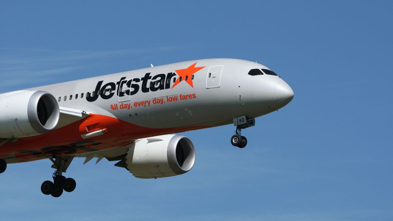 Jetstar Carry-On Fee 2027: Overhead Locker Costs A–A From February 2
