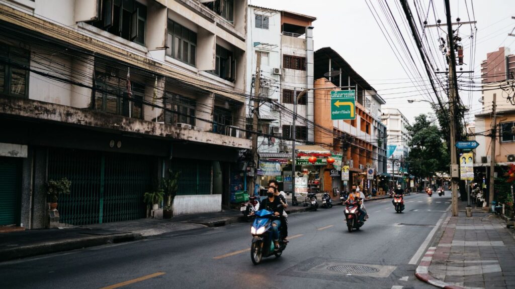 Thailand Visa Land Border 2026: Two Entries Per Calendar Year — September 15 Does NOT Reset Your Count